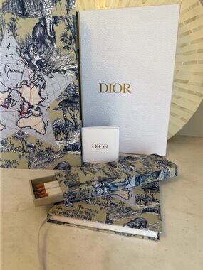 Dior GWP boxed stationery gift set notebook + pencils + storage box